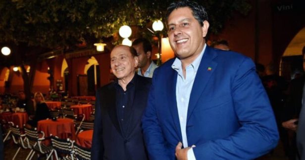 Portofino, una via per Berlusconi: ma per intitolarla serve una deroga