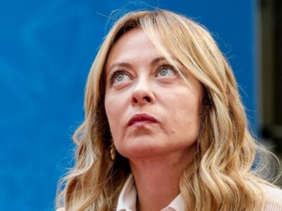 Le metamorfosi di Meloni: quando il potere svela le contraddizioni del&nbsp;sovranismo